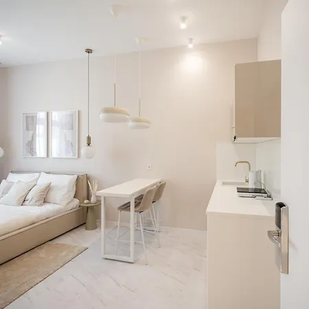 Apartment W35- Boutique Apartments, Location By Bqa